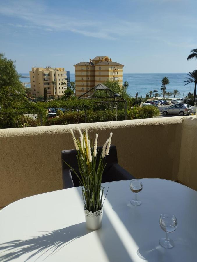 Estudio Terraza Vista Mar Parking Gratuito Piscinas Benalmádena Kültér fotó