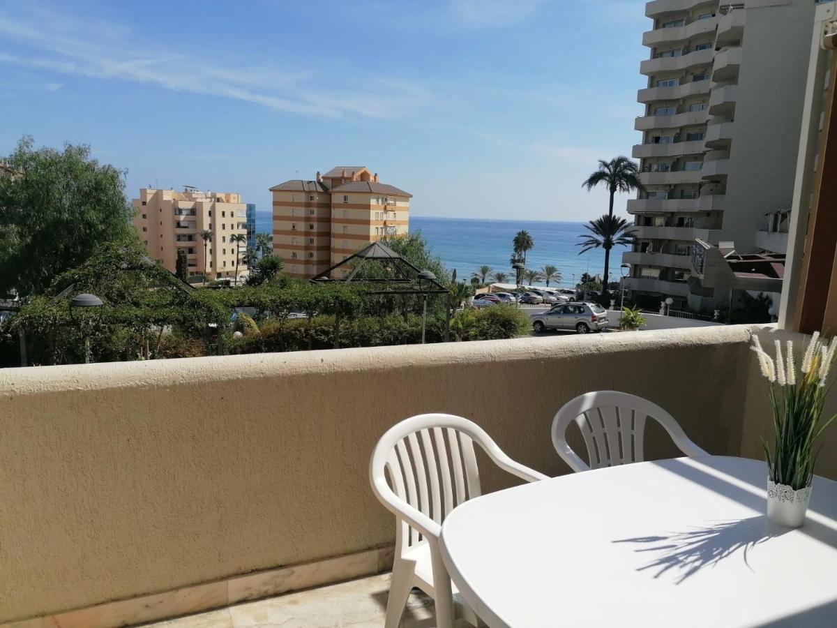 Estudio Terraza Vista Mar Parking Gratuito Piscinas Benalmádena Kültér fotó